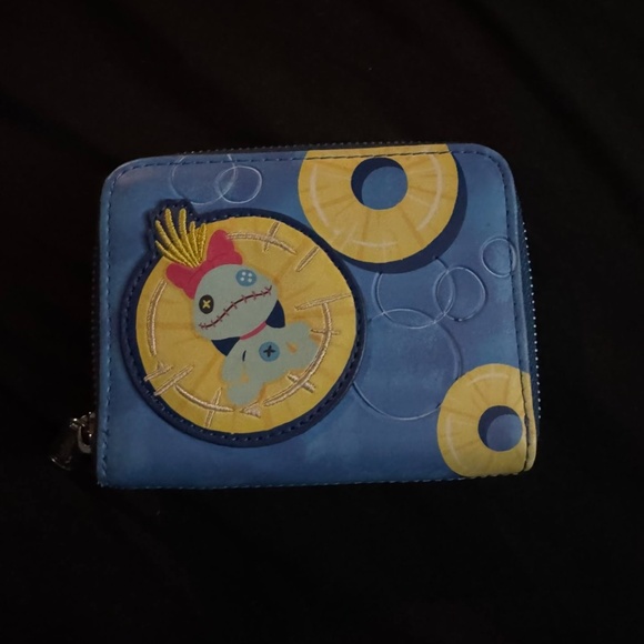 Stitch loungefly - Picture 4 of 6